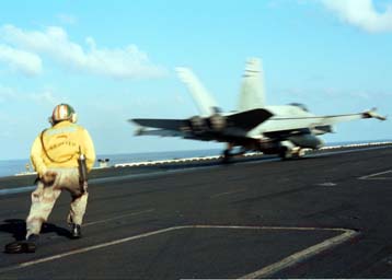 Δύο νεκροί σε αεροπορικές επιθέσεις Βρετανών και Αμερικανών στο νότιο Ιράκ