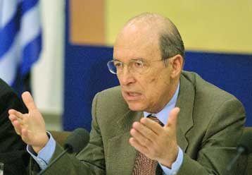 Ο πρωθυπουργός ενημερώνει την Παρασκευή τους πολιτικούς αρχηγούς για τα εθνικά θέματα