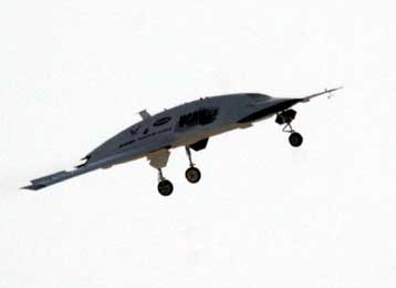 Επιτυχημένη η πρώτη πτήση μη επανδρωμένου βομβαρδιστικού αεροσκάφους από τις ΗΠΑ