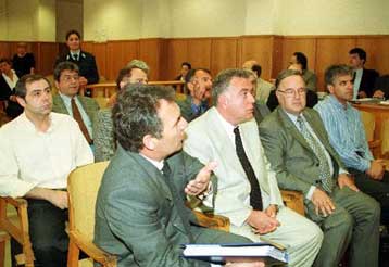 Παραιτήθηκε ο νομικός εκπρόσωπος της Ολυμπιακής στη δίκη του πρωθυπουργικού Falcon