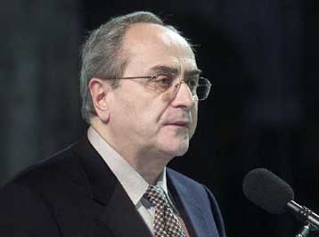 Καμία υποχώρηση για τον ευρωστρατό ζήτησε από τον πρωθυπουργό ο Ν.Κωνσταντόπουλος