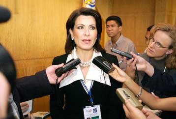 Για τα Ολυμπιακά έργα ενημέρωσε η Γ.Αγγελοπούλου τις Εθνικές Ολυμπιακές Επιτροπές