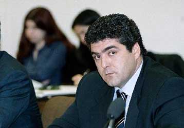 Μία εντυπωσιακή καταγραφή της ιστορίας του ελληνικού Τύπου σε δύο τόμους