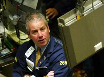 Πτώση στη Γουόλ Στριτ στο κλείσιμο της Παρασκευής