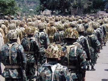 Διπλωματικός «πυρετός» για την αποκλιμάκωση της κρίσης μεταξύ Ινδίας – Πακιστάν