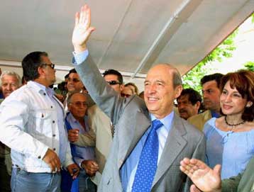 Σε κρίσιμη καμπή τα εθνικά θέματα, λέει ο Κ.Σημίτης – Δεν υποχωρούμε στον ευρωστρατό