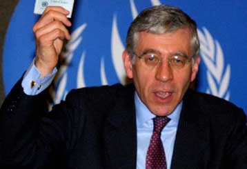 Να αποκαταστήσουν την πίστη των πολιτών στην ΕΕ ζητά ο Βρετανός ΥΠΕΞ από τους «15»