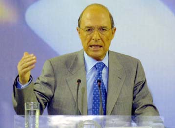 Επιστολή στον επίτροπο Μπαρνιέ για τους πόρους του Γ ΚΠΣ απέστειλε ο Κ.Σημίτης