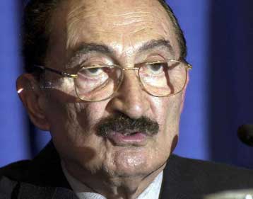 Εξήλθε από το νοσοκομείο ο Τούρκος πρωθυπουργός μετά τη βελτίωση της υγείας του