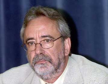 Ολοκληρώνεται η διαδικασία πώλησης των ναυπηγείων Σκαραμαγκά, δηλώνει ο Αλ.Καλαφάτης