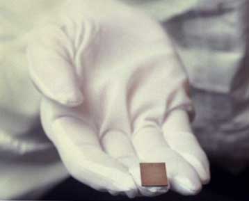 Θετικές οι οικονομικές προβλέψεις για την αγορά επεξεργαστών και μνήμης για το 2002