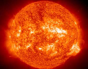 Δικηγόρος εκνευρίστηκε με τις αγοραπωλησίες οικοπέδων εκτός Γης και διεκδικεί τον Ήλιο