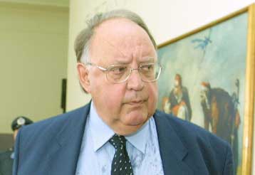 «Δεν υπάρχει πολιτικό πρόβλημα με τις δηλώσεις του κ. Πάγκαλου» κατά τον Χρ.Πρωτόπαπα