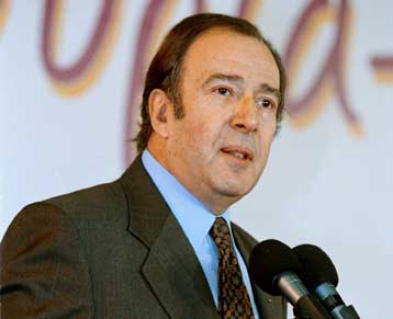 Σε δίκη παραπέμπεται ο πρόεδρος του Ελληνικού Ερυθρού Σταυρού, Ανδρέας Μαρτίνης