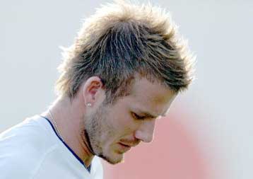 Οι 8 όμιλοι με τους 736 ποδοσφαιριστές του Μουντιάλ