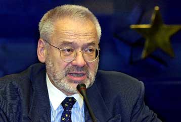 ΝΑΤΟ και Σύμφωνο Σταθερότητας δημιουργούν κοινή στρατιωτική μονάδα στα Βαλκάνια