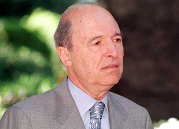 Επιτάχυνση των προγραμμάτων του Γ ΚΠΣ, ζήτησε ο Κ.Σημίτης στο Υπουργικό Συμβούλιο