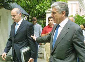 Ενιαία η «γραμμή» για το θέμα του ευρωστρατού, διαπίστωσαν Παπανδρέου – Παπαντωνίου