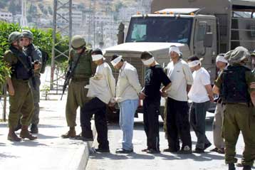 Ένας νεκρός και οκτώ συλλήψεις κατά την εισβολή ισραηλινών δυνάμεων στη Δ.Όχθη