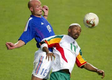 Η Λανς διαψεύδει τη μεταγραφή του Ντιούφ στην Λίβερπουλ