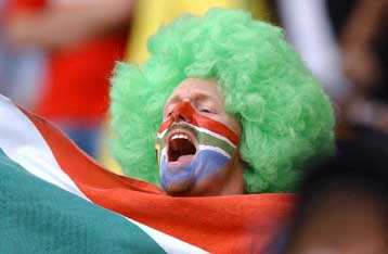 Μαλντίνι και Σόνο συμφώνησαν για την ισοπαλία Παραγουάης-Ν.Αφρικής