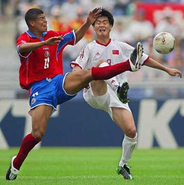 Η Κόστα Ρίκα πήρε σπουδαία νίκη 2-0 επί της Κίνας για τον 3ο όμιλο του Μουντιάλ