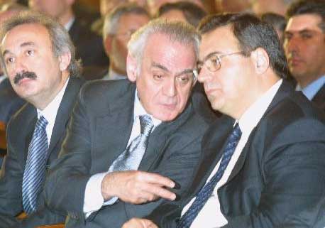 Ασαφές το σύστημα χρημαδότησης των μικρομεσαίων επιχειρήσεων καταγγέλει η ΝΔ