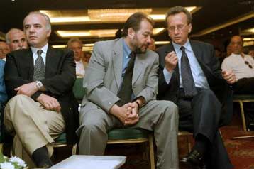 Αποχώρησε η παράταξη που πρόσκειται στη ΝΔ από τη γενική συνέλευση της ΠΑΣΕΓΕΣ