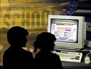 «Αδελφοποίηση» των σχολειών της ΕΕ μέσω του Διαδικτύου προωθεί η Κομισιόν