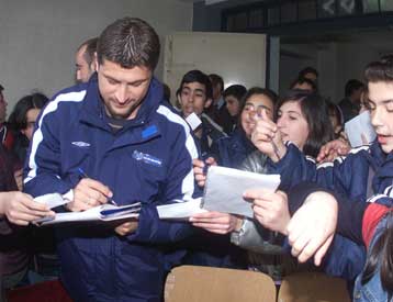 Για ένα ακόμα χρόνο στον Ηρακλή ο Μιλόγεβιτς