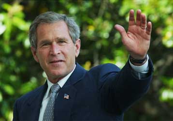 FBI και CIA δεν συνεργάζονταν σωστά πριν από την 11η Σεπτεμβρίου, δηλώνει ο Μπους