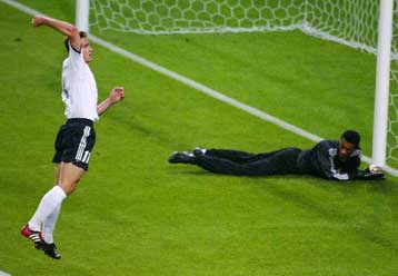 Η Ιρλανδία ισοφάρισε στο 92 1-1 τη Γερμανία