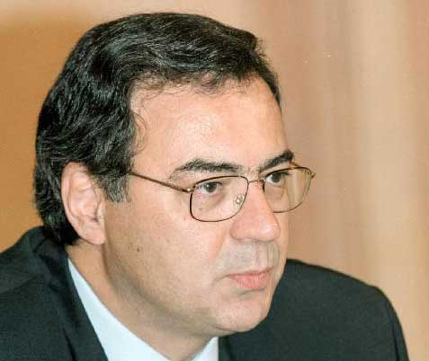 Σε δύο στάδια ολοκληρώνονται οι αλλαγές στη φορολογία