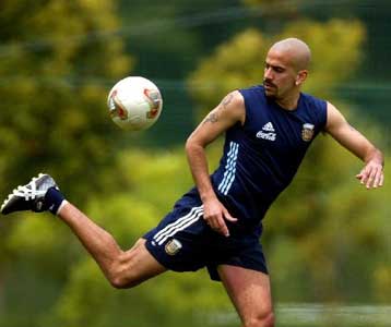 Μαραντόνα: «Οι Αγγλοι φοβούνται την Αργεντινή και ψάχνουν άλλοθι»