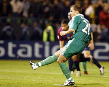 Ενδιαφέρον και της Σπόρτινγκ Λισαβόνας για τον Μπασινά