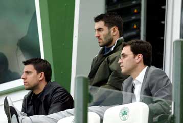 Aκαρπη η συνάντηση Φιλιππίδη – Καραγκούνη για την ανανέωση του συμβολαίου