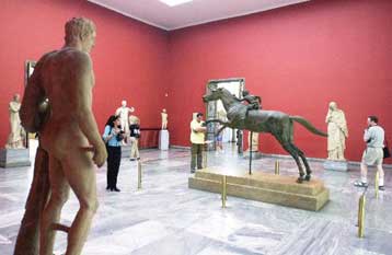 Κλείνει από τον Οκτώβριο το Εθνικό Αρχαιολογικό Μουσείο λόγω ανακαίνισης