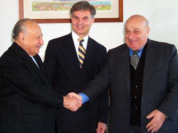 Μόνο η ενιαία Κύπρος δεκτή στην ΕΕ, σύμφωνα με σχέδιο ψηφίσματος του Ευρωκοινοβουλίου