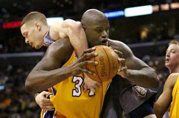 Με άνεση οι Λέικερς κέρδισαν 106-83 για δεύτερη φορά τους Νετς στον τελικό του ΝΒΑ