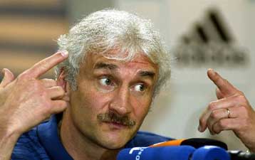 Γερμανία και Καμερούν ετοιμάζονται για αγώνα… χωρίς αύριο