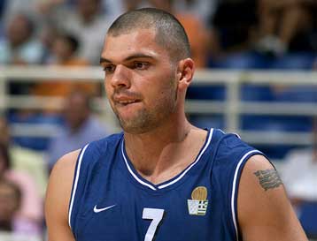 Με δύο νεαρούς, Αγγελόπουλο-Σταμόπουλο, η εθνική μπάσκετ στα Γιάννενα