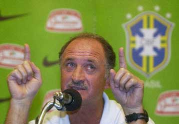 Ο Σκολάρι θεωρεί ότι Γαλλία, Ιταλία και Αργεντινή θα περάσουν στο δεύτερο γύρο