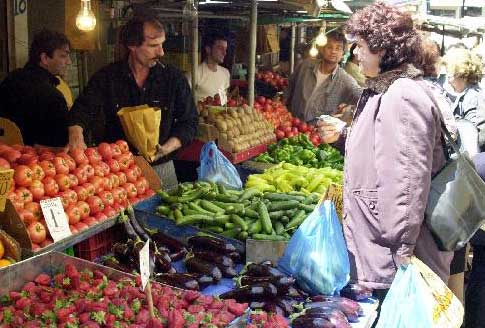 Στο 3,4% υποχώρησε ο πληθωρισμός το Μάιο – Στο 3,8% ο εναρμονισμένος