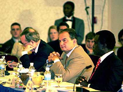 Ανερχόμενη δύναμη το Κέντρο και η Κεντροδεξιά, δηλώνει από τις ΗΠΑ ο πρόεδρος της ΝΔ