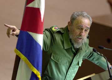 Πανεθνική διαδήλωση κατά των ΗΠΑ ανακοίνωσε ο Φιντέλ Κάστρο