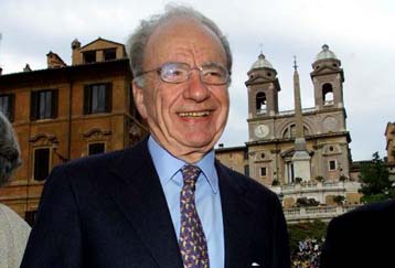 «Πόλεμο» κατά της εισαγωγής του ευρώ στη Βρετανία εξαγγέλει ο Μέρντοχ