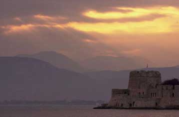 Από τις 21 Ιουνίου και για δέκα ημέρες, το Ναύπλιο υποδέχεται το ετήσιο φεστιβάλ του