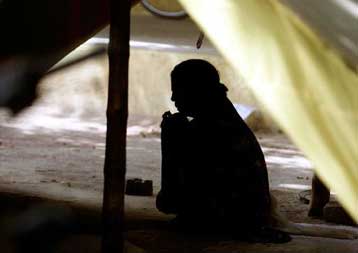 Τουλάχιστον 73 νεκροί από την επιδημία ελονοσίας που σαρώνει ινδικό κρατίδιο