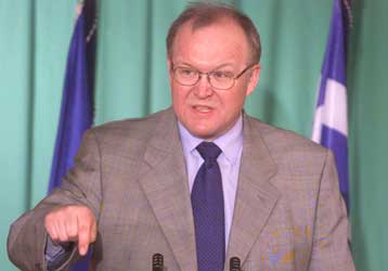 Αντιτίθεται στην κοινή συνοριακή φρουρά για τις χώρες της ΕΕ ο Σουηδός πρωθυπουργός