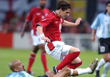 Ο Χάργκριβς θα χάσει το ματς της Αγγλίας με τη Δανία